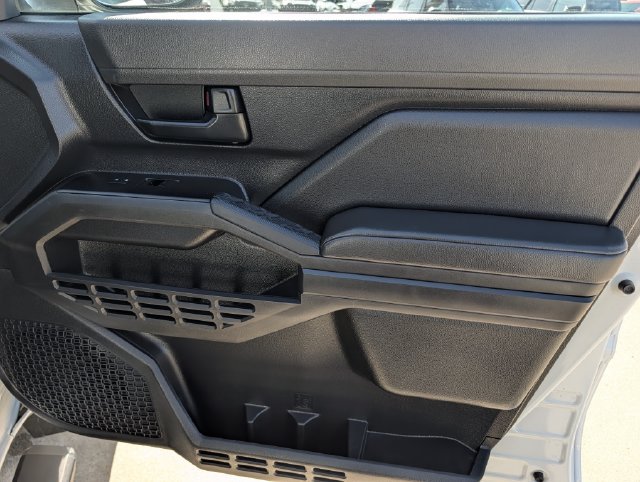 Used 2024 Toyota Tacoma SR RWD image 33
