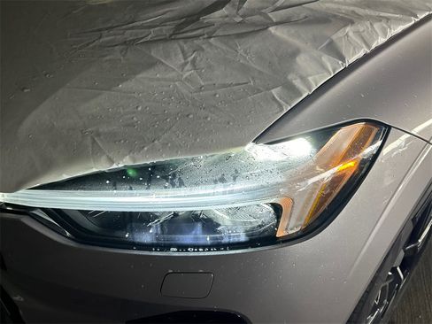 New 2026 Volvo XC60 B5 Plus w/ Protection Package Premier image 7