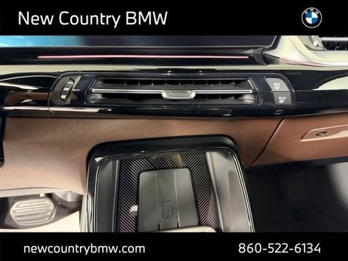 Used 2025 BMW X2 xDrive28i AWD/4WD image 22