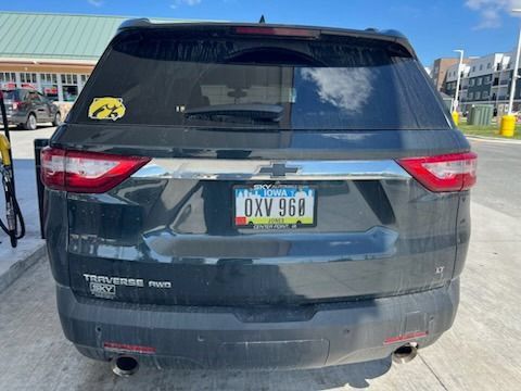 Used 2021 Chevrolet Traverse LT AWD/4WD image 11