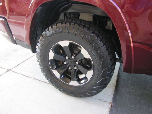 Used 2025 RAM 1500 Lone Star AWD/4WD image 26