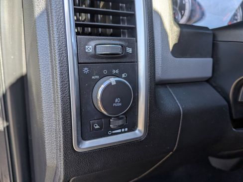 Used 2019 RAM 1500 Classic Warlock image 19