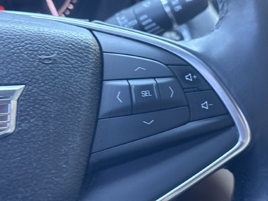 Used 2017 Cadillac XT5 Luxury w/ LPO, Wheel Lock Package FWD image 27
