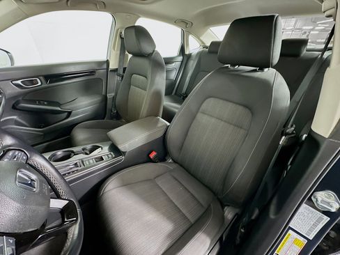 Used 2023 Honda Civic EX image 13