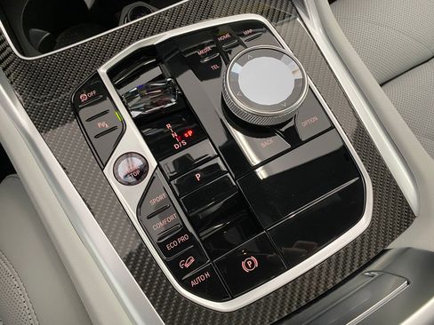 New 2026 BMW X6 M60i image 18