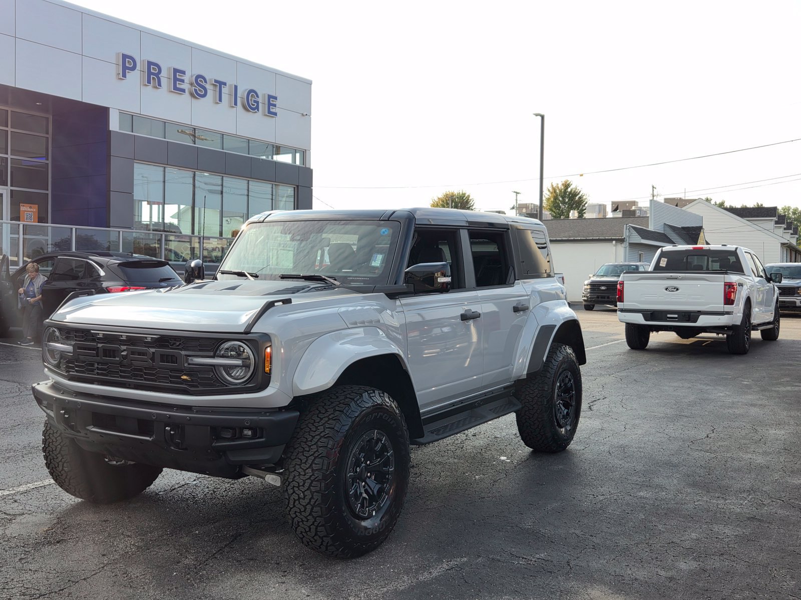 New 2026 Ford Bronco Raptor AWD/4WD image 1