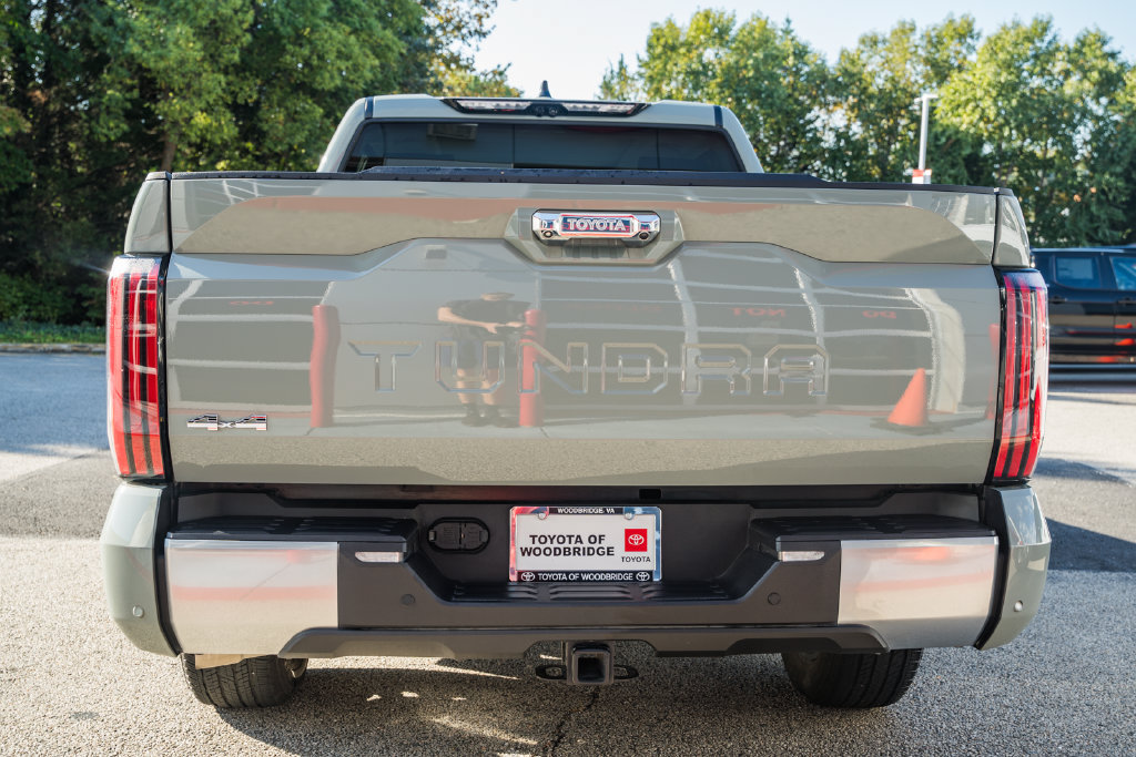 Used 2024 Toyota Tundra Limited AWD/4WD image 6