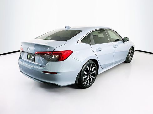 Used 2023 Honda Civic EX image 9