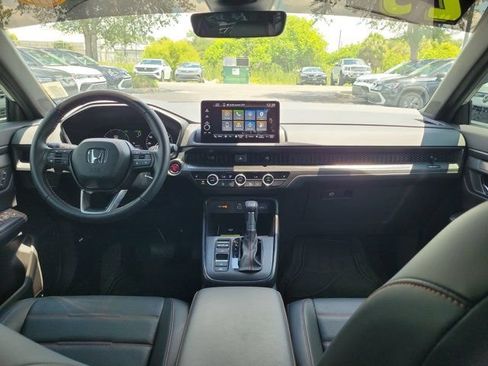 Used 2025 Honda CR-V Sport-L image 2