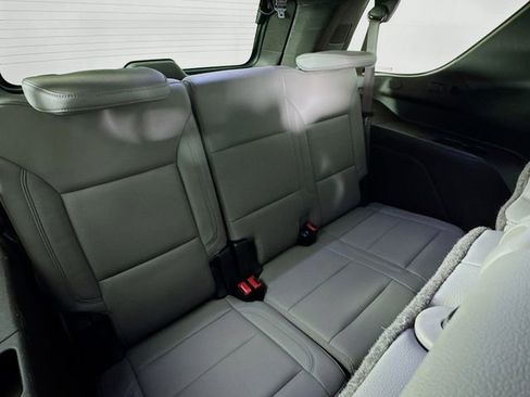 Used 2021 Chevrolet Tahoe LT w/ LT Signature Package image 31