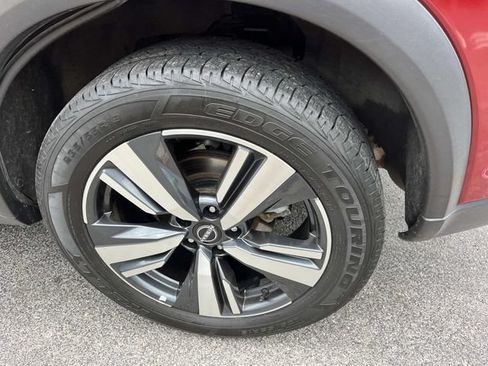 Used 2023 Nissan Rogue SL w/ SL Premium Package AWD/4WD image 12