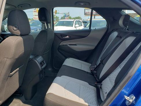 Used 2019 Chevrolet Equinox LS AWD/4WD image 13