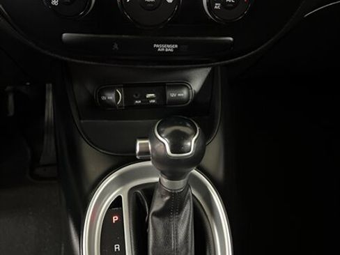 Used 2019 Kia Soul image 31