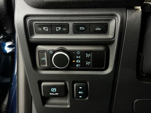 Used 2024 Ford F150 Lightning Lariat AWD/4WD image 22