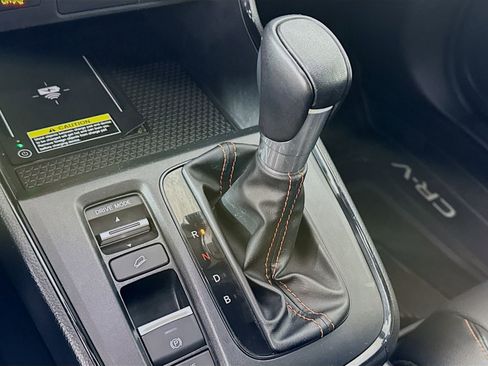 Used 2025 Honda CR-V Sport-L image 14