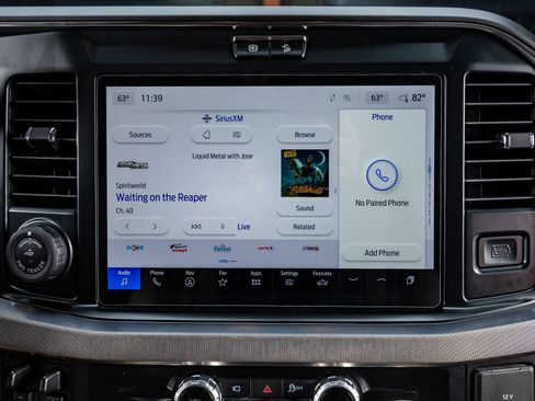 Used 2025 Ford F250 Platinum w/ Platinum Plus Package image 26