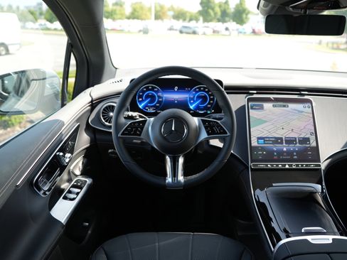New 2025 Mercedes-Benz EQE 350+ 4MATIC SUV image 21