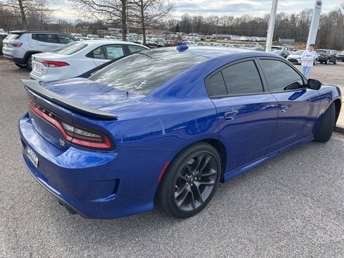 Used 2022 Dodge Charger Scat Pack image 6