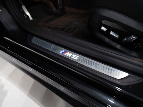Used 2020 BMW M5 w/ Executive Package image 7