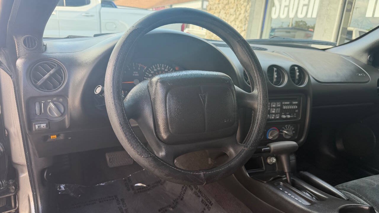 Used 2000 Pontiac Firebird Coupe w/ Opt Pkg RWD image 14