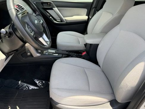 Used 2018 Subaru Forester 2.5i Premium AWD/4WD image 13