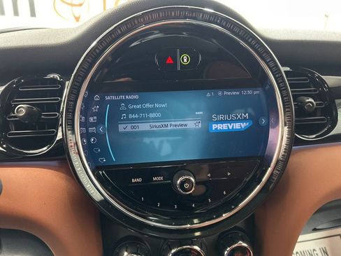 Used 2024 MINI Cooper SE image 26