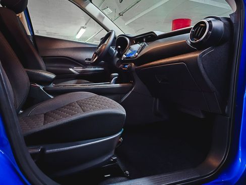 Used 2021 Nissan Kicks SV FWD image 34