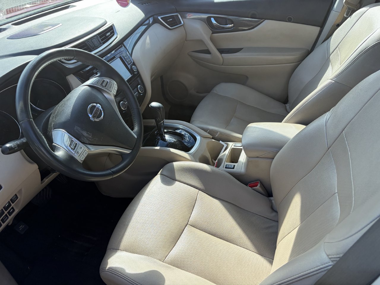 Used 2016 Nissan Rogue SL w/ SL Premium Package AWD/4WD image 8