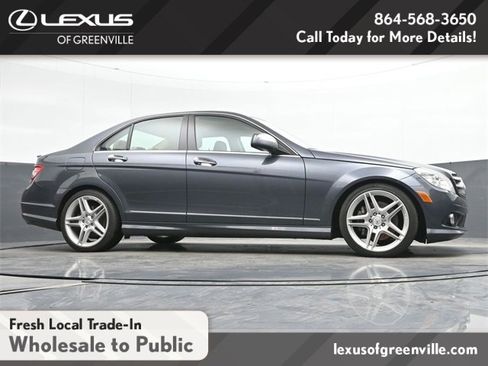 Used 2009 Mercedes-Benz C 350 Sport image 11