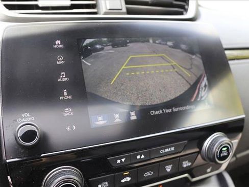Used 2018 Honda CR-V Touring image 19