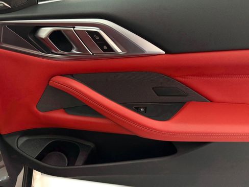 Used 2024 BMW M4 Competition w/ Executive Package image 19