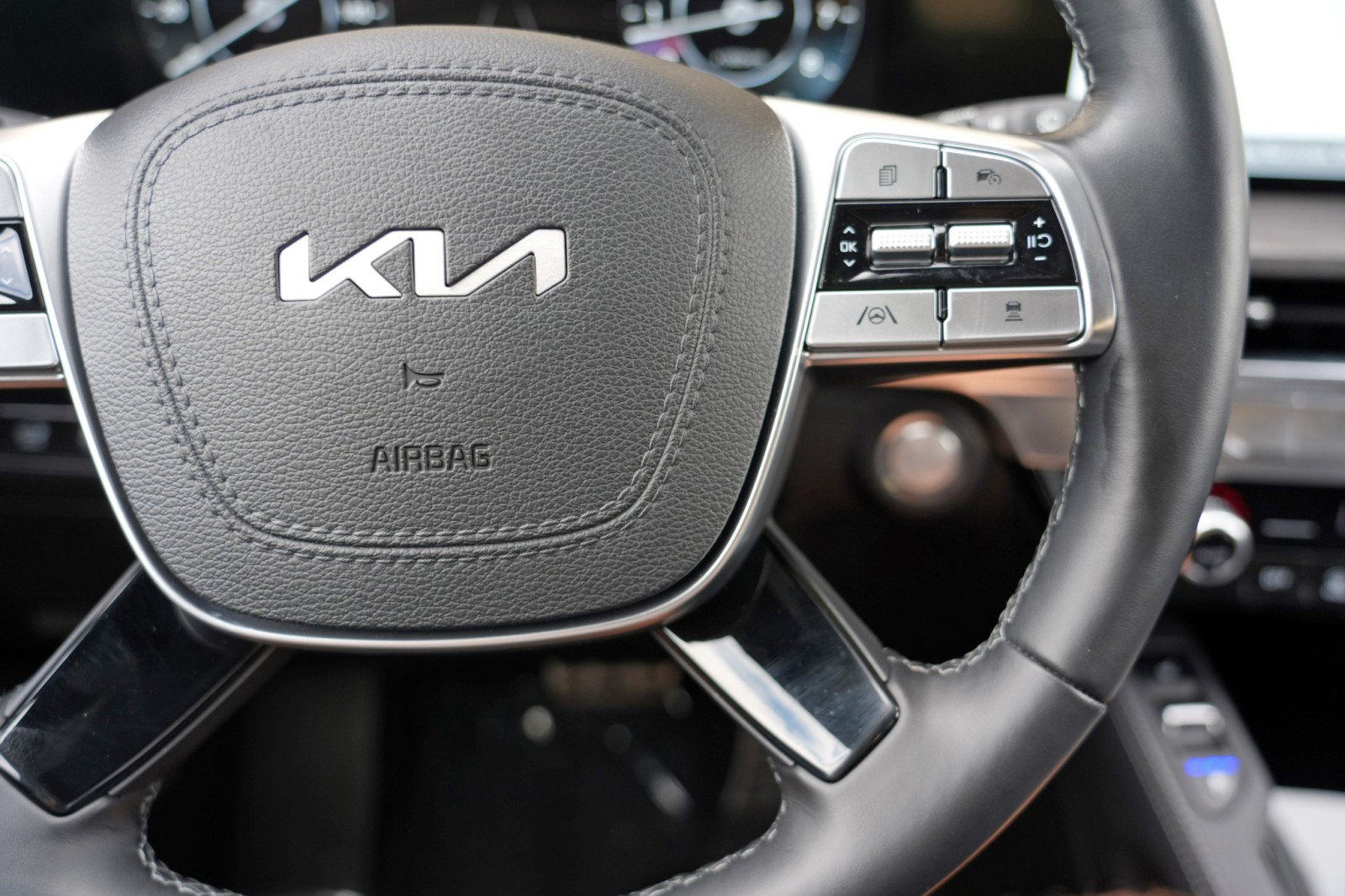 Used 2023 Kia Telluride SX Prestige X-Pro AWD/4WD image 23