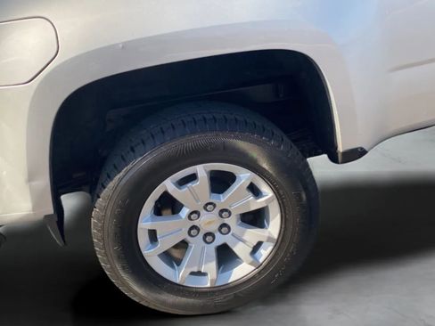 Used 2015 Chevrolet Colorado LT RWD image 34