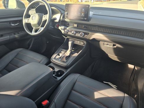 Used 2025 Honda CR-V Sport-L image 28