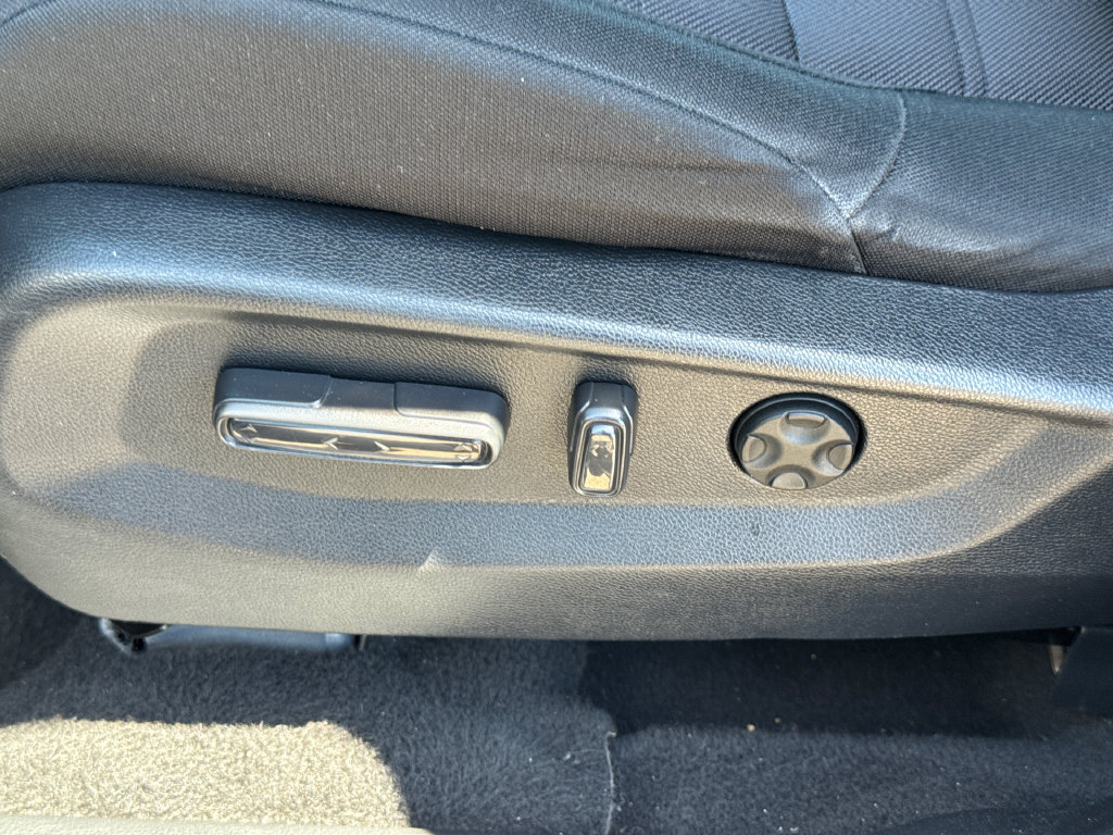 Used 2022 Honda CR-V EX image 24