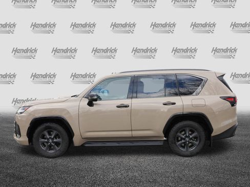 Used 2025 Lexus LX 700h Overtrail image 6