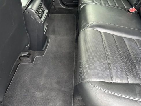 Used 2024 Honda CR-V EX-L image 14