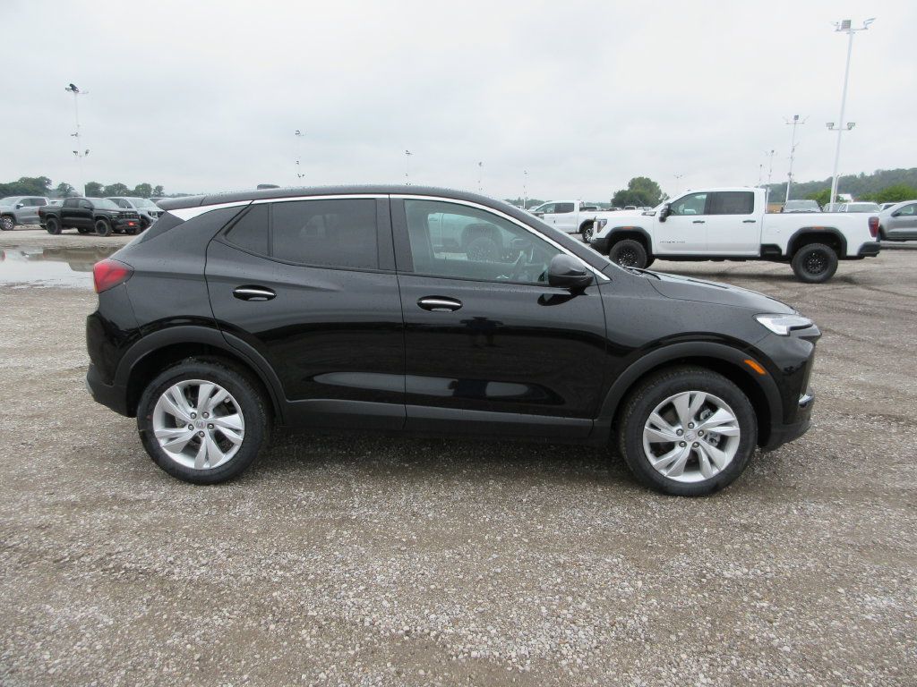 New 2026 Buick Encore GX Preferred w/ Comfort Package AWD/4WD image 3