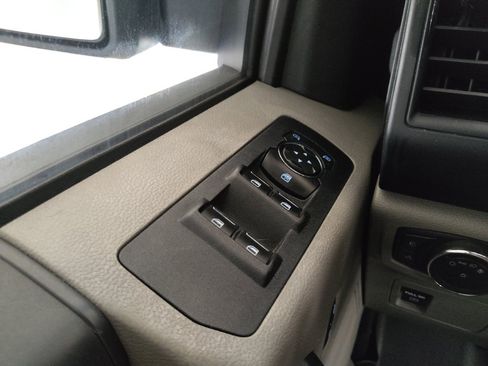 Used 2019 Ford F150 XL w/ Equipment Group 101A Mid RWD image 27