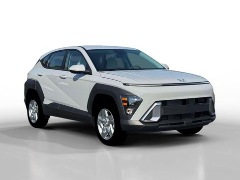 New 2026 Hyundai Kona SE AWD/4WD image 11