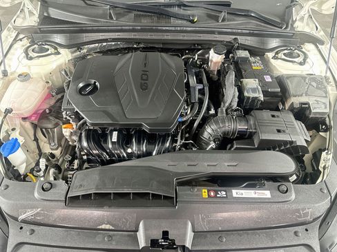 Used 2025 Kia K5 LXS FWD image 32