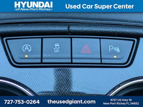 Used 2020 GMC Acadia AT4 w/ LPO, Floor Liner Package AWD/4WD image 32