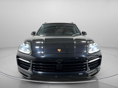 Used 2021 Porsche Cayenne S image 7