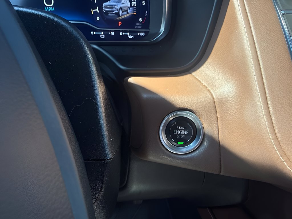 Used 2024 Chevrolet Tahoe High Country AWD/4WD image 21