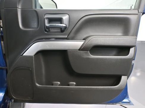 Used 2017 Chevrolet Silverado 1500 LT w/ All Star Edition AWD/4WD image 41