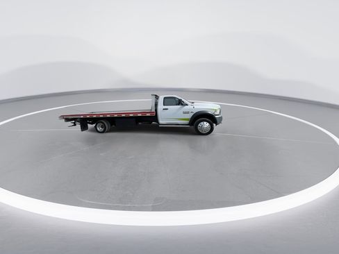 Used 2015 RAM 5500 Tradesman w/ Power & Remote Entry Group image 5