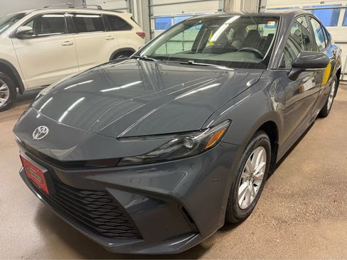 Certified 2025 Toyota Camry LE w/ Convenience Package AWD/4WD image 1