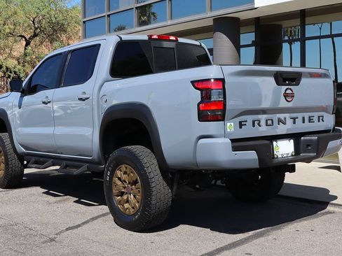 Used 2022 Nissan Frontier Pro-X RWD image 10