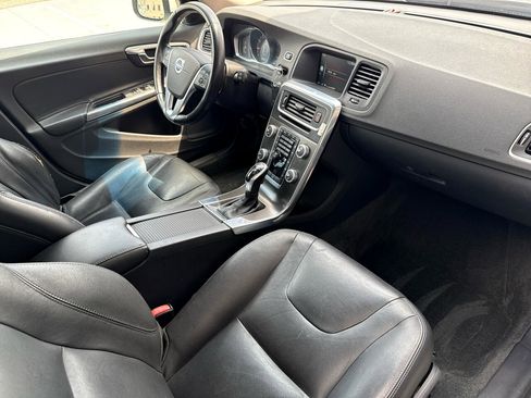 Used 2016 Volvo V60 T5 Premier image 48