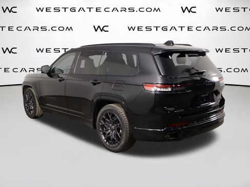 Used 2025 Jeep Grand Cherokee L Summit AWD/4WD image 62
